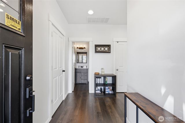 6398 Juanita Circle NE, Bremerton, WA 98311