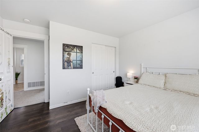 6398 Juanita Circle NE, Bremerton, WA 98311