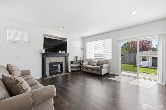6398 Juanita Circle NE, Bremerton, WA 98311