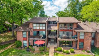 1084 Mersey Bend Drive D, St Louis, MO 63129