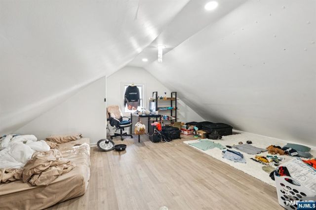 96-98 Beaumont Place, Newark, NJ 07104