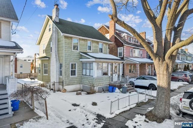 96-98 Beaumont Place, Newark, NJ 07104