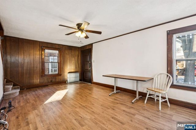 96-98 Beaumont Place, Newark, NJ 07104