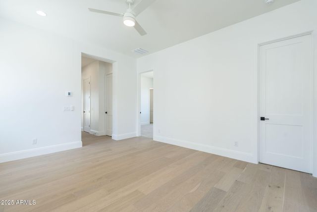 2099 N 77th Place, Mesa, AZ 85207