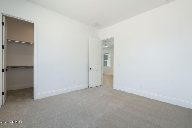 2099 N 77th Place, Mesa, AZ 85207