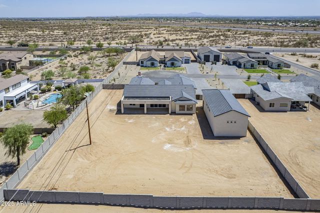 2099 N 77th Place, Mesa, AZ 85207