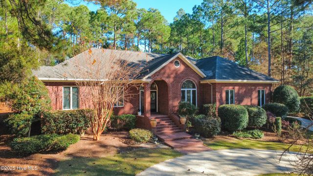 214 Plantation Drive, Southern Pines, NC 28387