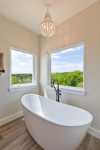 1700 County Road 207, Ovalo, TX 79541