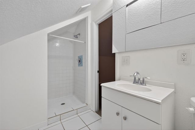 105 W COLUMBUS DRIVE, Tampa, FL 33602