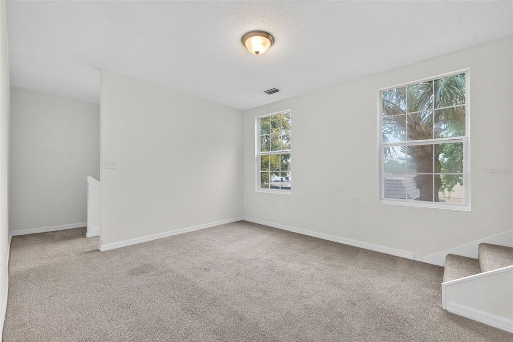 Image 17 of property listing at 105 W COLUMBUS DRIVE, Tampa, FL 33602