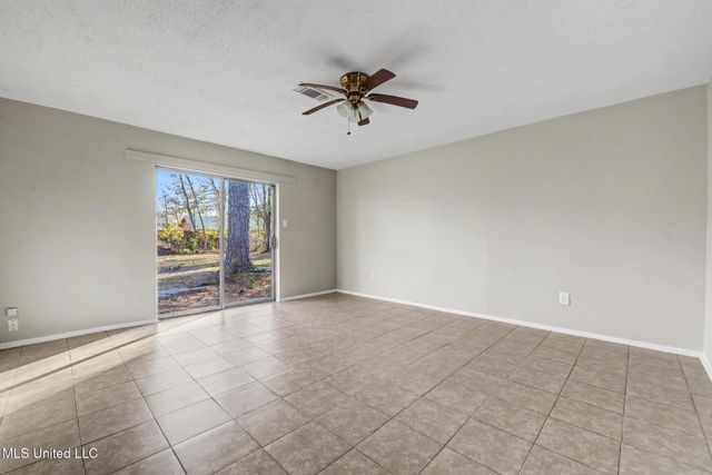 13101 Dedeaux Road, Gulfport, MS 39503