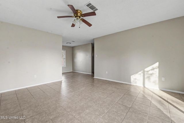 13101 Dedeaux Road, Gulfport, MS 39503