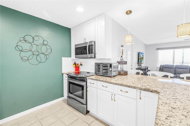 1335 FUNDY ROAD, Venice, FL 34293