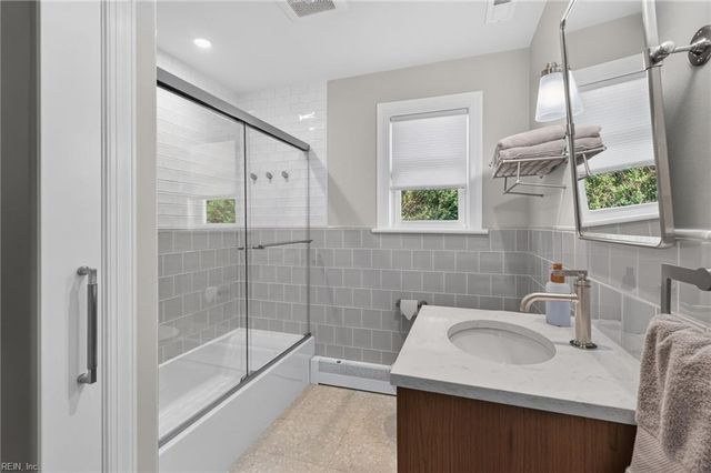 1402 Runnymede RD, Norfolk, VA 23505
