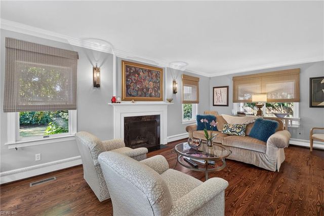 1402 Runnymede RD, Norfolk, VA 23505