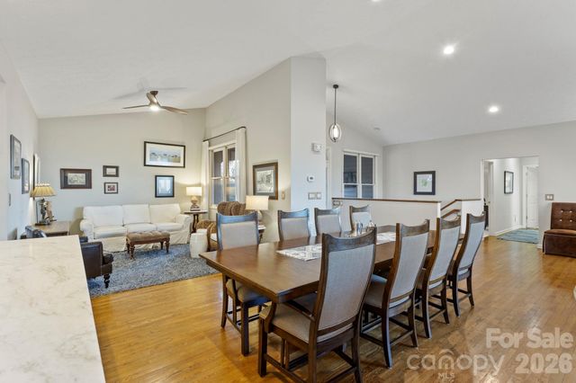 103 Bellshire Drive, Flat Rock, NC 28731