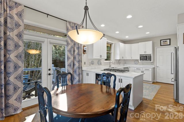 103 Bellshire Drive, Flat Rock, NC 28731