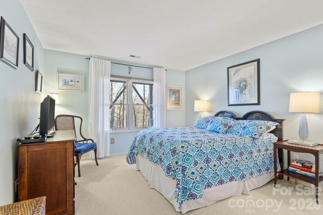 103 Bellshire Drive, Flat Rock, NC 28731