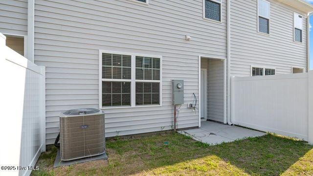 3500 Sunstone Way 5, Winterville, NC 28590
