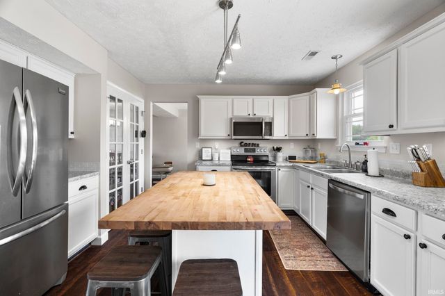 940 Voyager Way, Lafayette, IN 47909