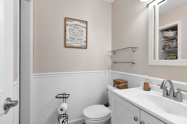 940 Voyager Way, Lafayette, IN 47909