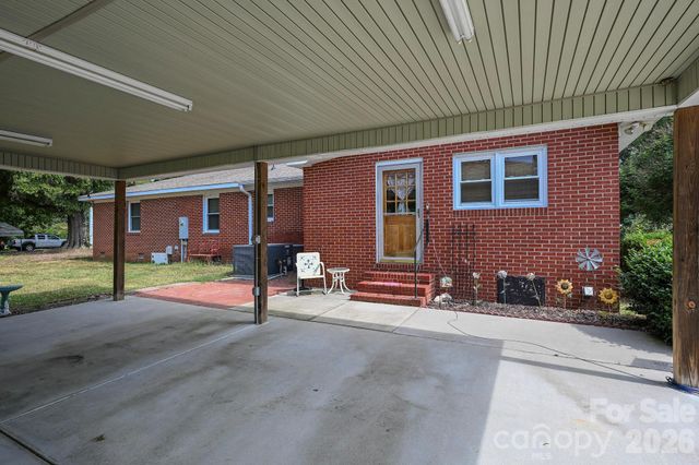 6920 Indian Trail Fairview Road, Indian Trail, NC 28079