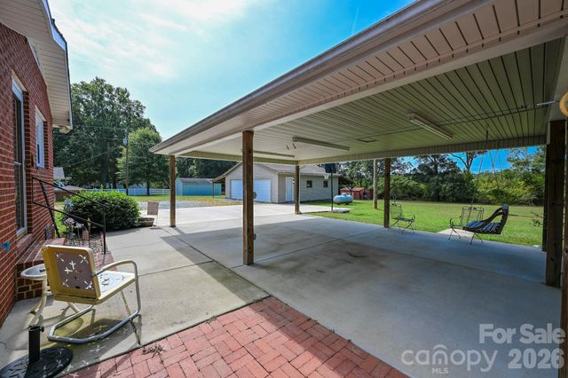 6920 Indian Trail Fairview Road, Indian Trail, NC 28079