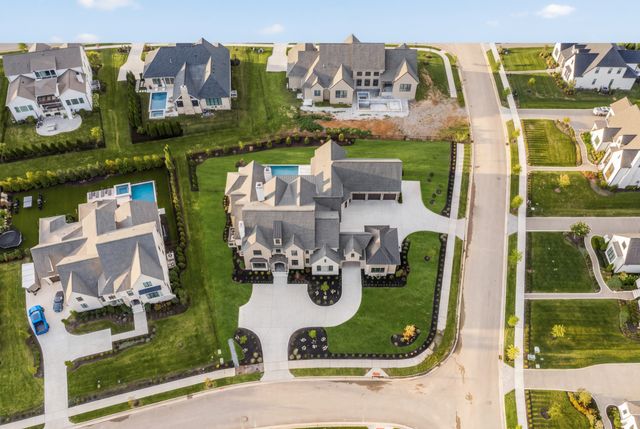 8128 Boiling Springs Pl, Brentwood, TN 37027