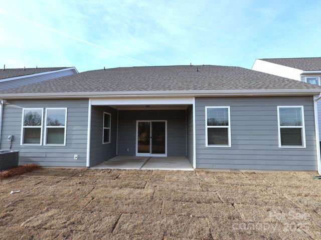 1320 Fremont Drive, Wingate, NC 28174