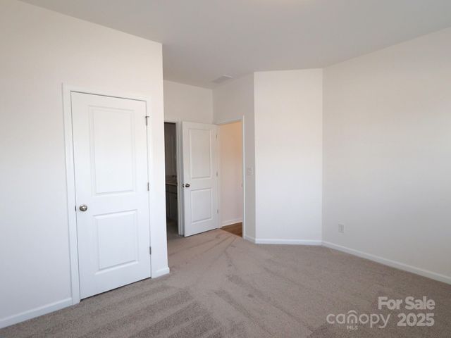 1320 Fremont Drive, Wingate, NC 28174