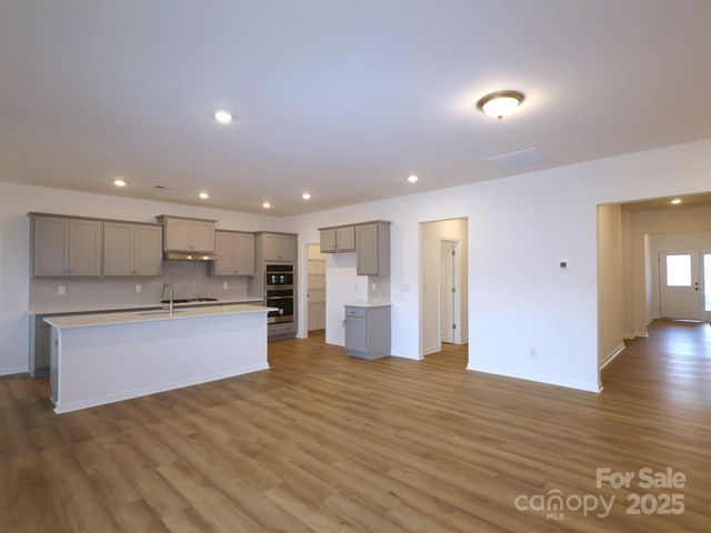 1320 Fremont Drive, Wingate, NC 28174