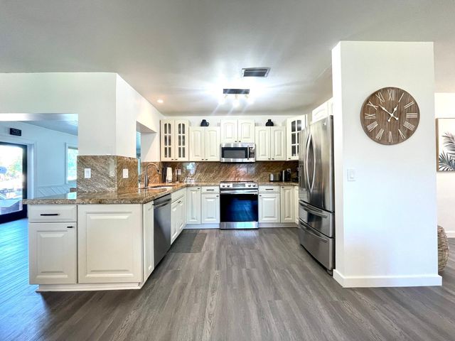 2809 SW 46th Street, Dania Beach, FL 33312