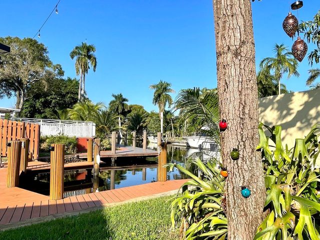 2809 SW 46th Street, Dania Beach, FL 33312
