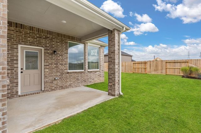 4707 Harrington Gate Drive, Texas City, TX 77590