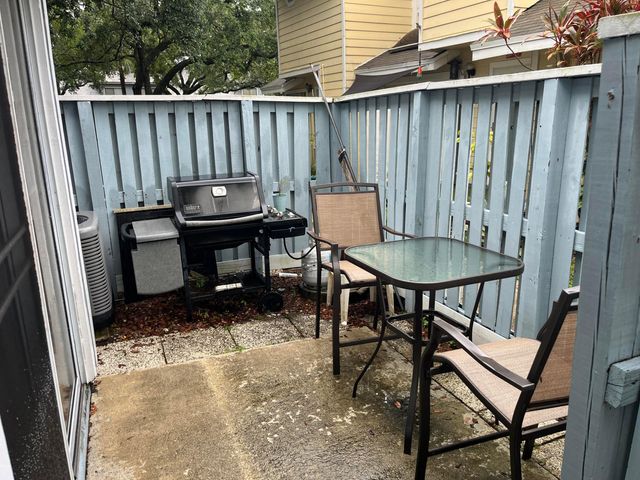 2101 Champions Way, North Lauderdale, FL 33068