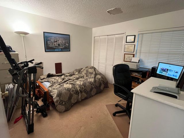 2101 Champions Way, North Lauderdale, FL 33068