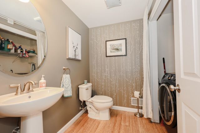 16 Molly Way, Epping, NH 03842