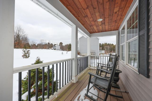 16 Molly Way, Epping, NH 03842