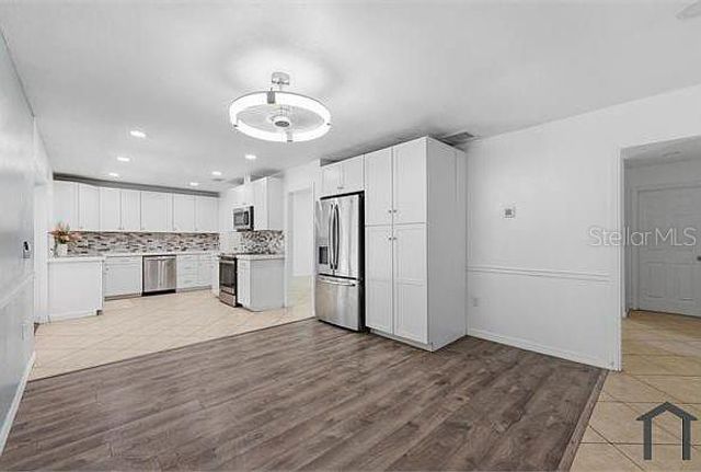 4404 MEADOW CREEK CIRCLE, Sarasota, FL 34233