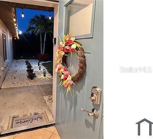 4404 MEADOW CREEK CIRCLE, Sarasota, FL 34233