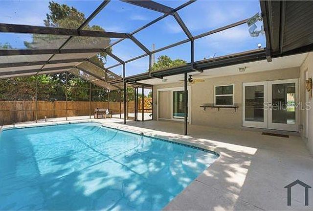 4404 MEADOW CREEK CIRCLE, Sarasota, FL 34233
