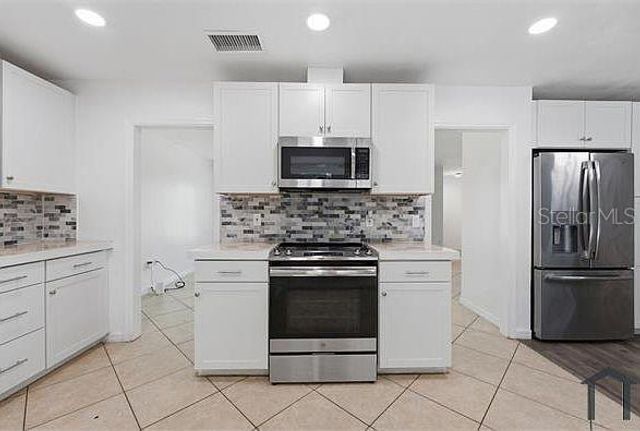 4404 MEADOW CREEK CIRCLE, Sarasota, FL 34233