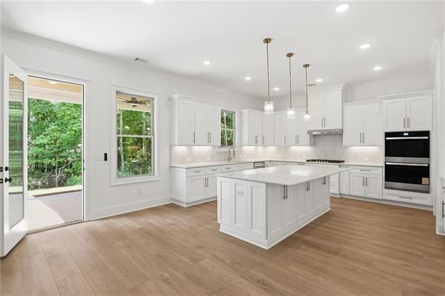 3145 Spinnakers Reach View, Marietta, GA 30064