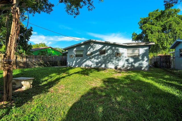1515 NW 2nd Ave, Fort Lauderdale, FL 33311