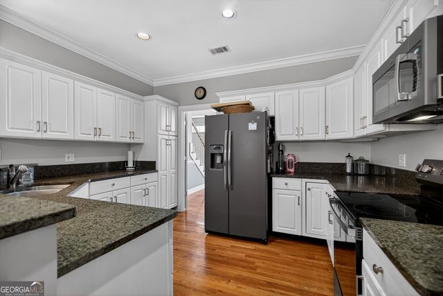 102 Cameron Pointe Drive, Lagrange, GA 30240