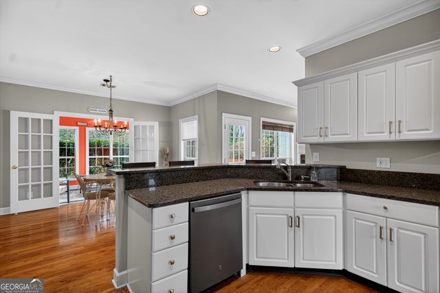 102 Cameron Pointe Drive, Lagrange, GA 30240