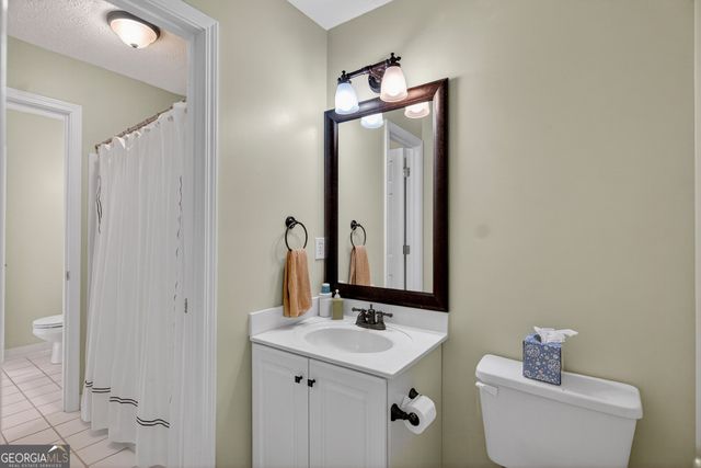 102 Cameron Pointe Drive, Lagrange, GA 30240