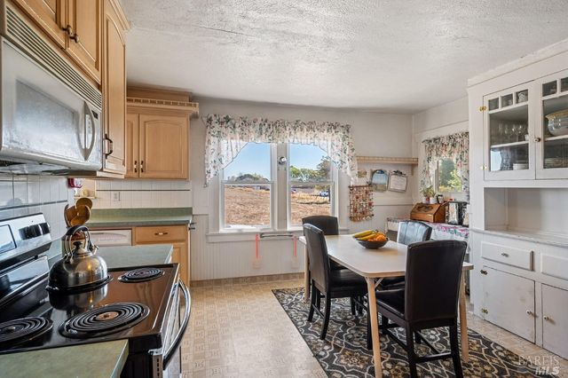 4091 Lakeville Hwy, Petaluma, CA 94954