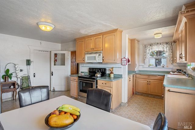 4091 Lakeville Hwy, Petaluma, CA 94954