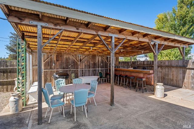 4091 Lakeville Hwy, Petaluma, CA 94954